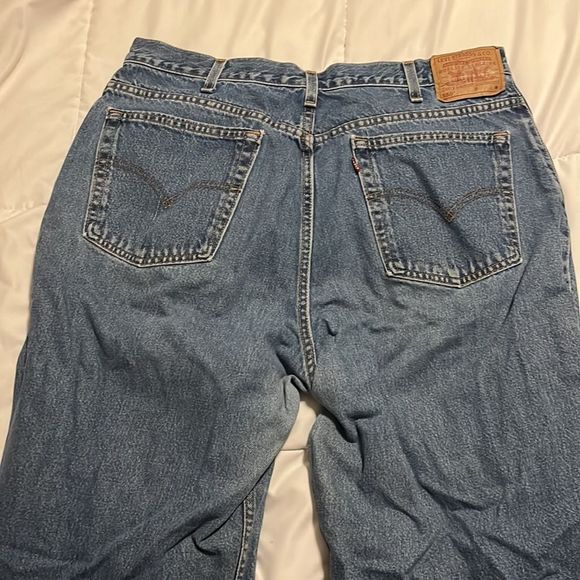 Levi’s 505 Jeans - Picture 3 of 4